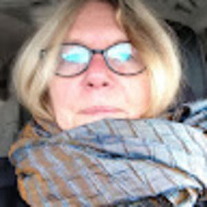 Meet your Posher, Darcia